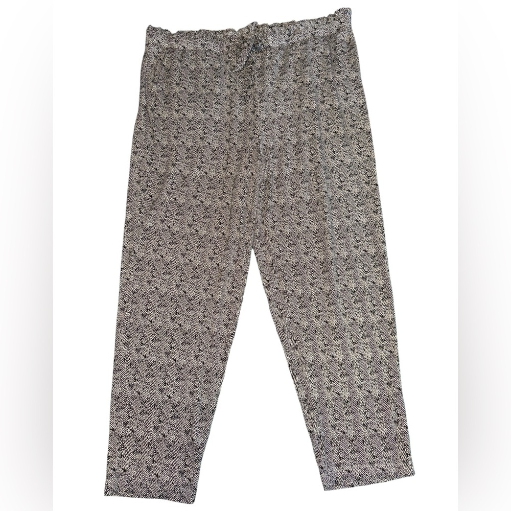 Torrid Black & White Herringbone Print Pants | Size 2 (2X) | Soft Stretch
